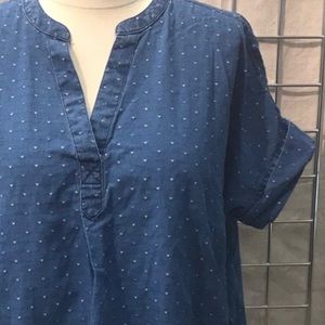 Madewell Women’s pullover denim top